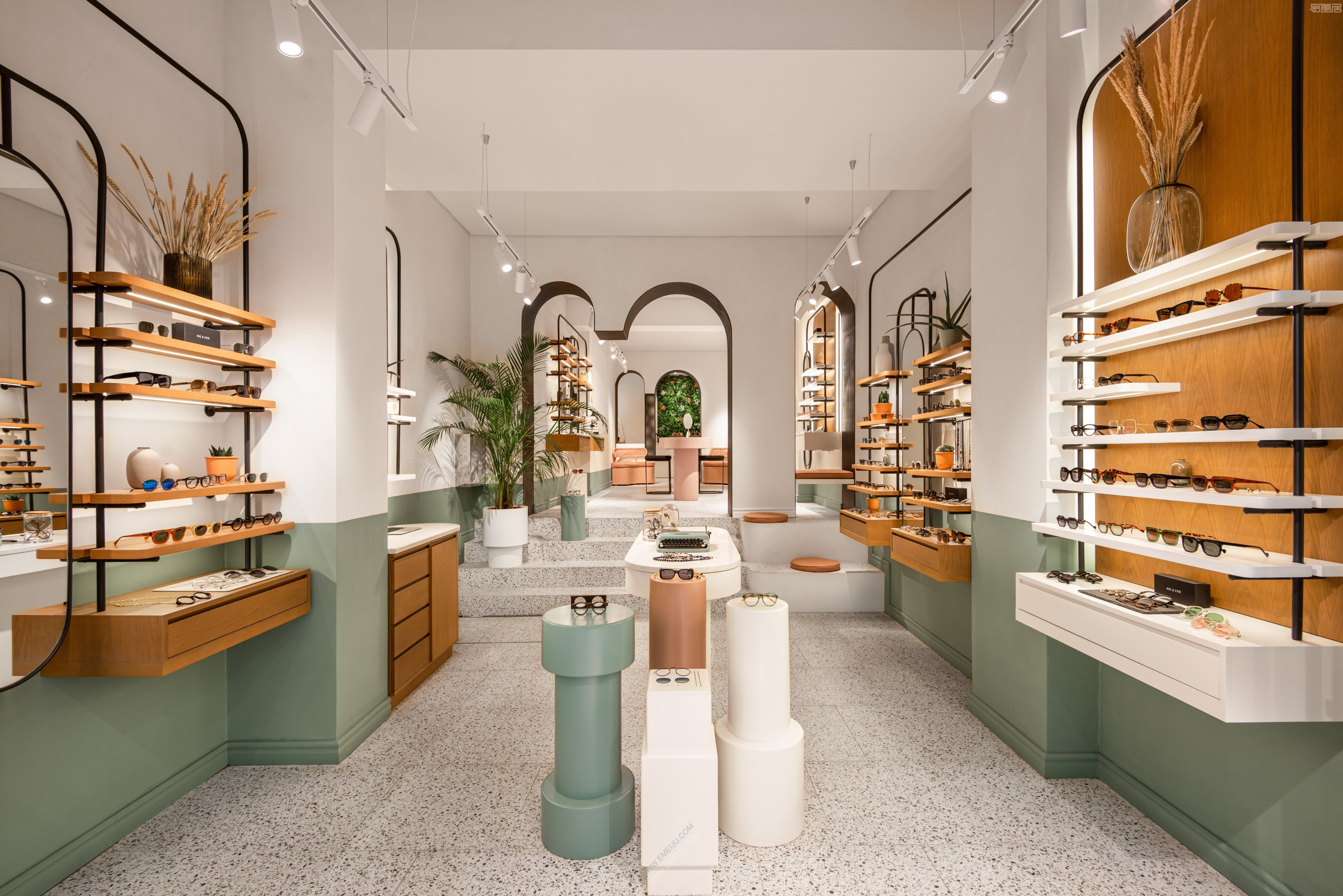 店鋪裝修不辦裝修許可證可以裝修進場施工嗎？